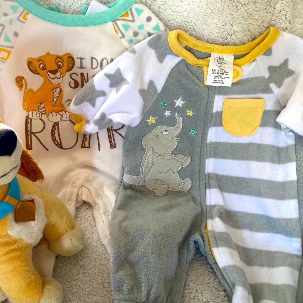Disney Baby Dumbo and Simba Fleece Onsie set